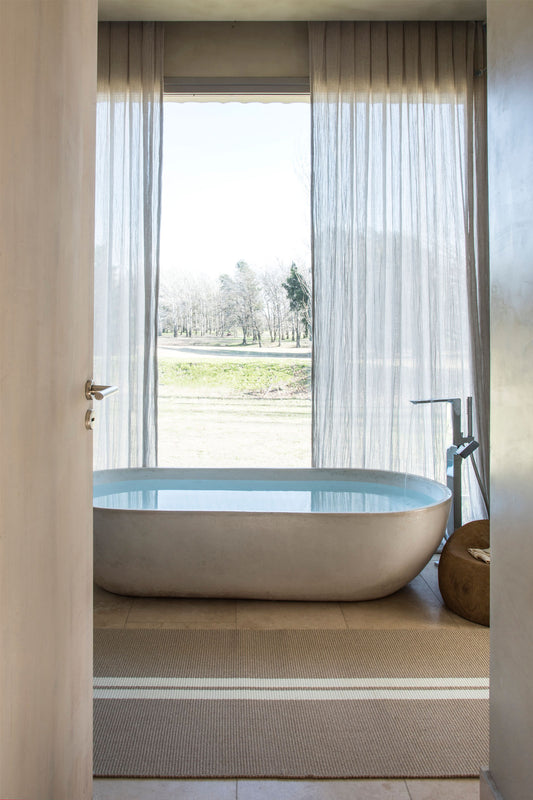 ROCCO MARFIL & BLANCO